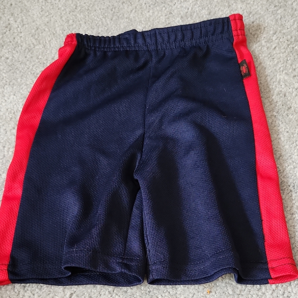 Blue and Red 4T shorts, free with 3+ bundle